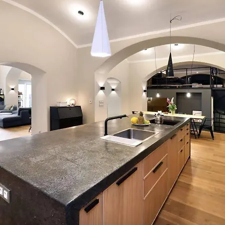 شقة Design Loft 2 Minutes To Wenceslas Square *